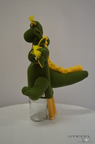 Legkisebb sárkányfiú ötujjas báb