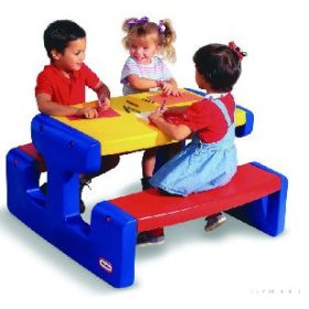 Nagy piknikasztal - sárga-piros-kék