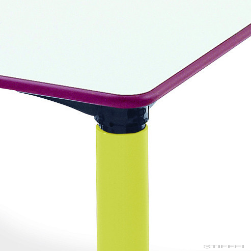 Négyzetes Asztal (65x65cm)