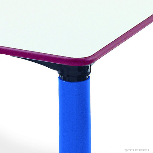 Négyzetes Asztal (65x65cm)