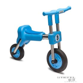 Eolo futóbicikli pedálokkal