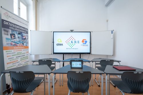 Legamaster Versatile fehértábla oldalszárny készlet az Evolve 75" kijelzőhöz (zománcozott acél táblafelület)