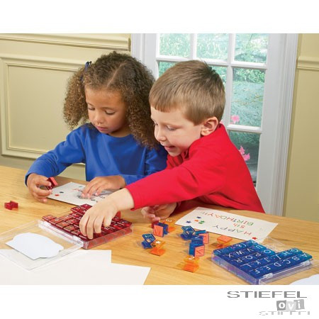 Nagybetűs pecsétek (angol nyelvű)