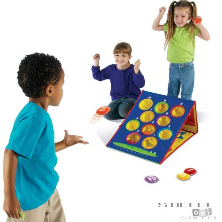 Babzsákdobó játék