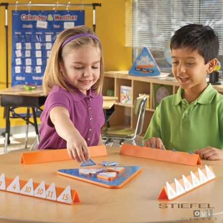 tri-FACTa matematikai társasjáték - Összeadás & kivonás