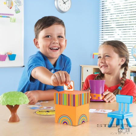 Helyezd el a figurákat! (angol nyelvű)