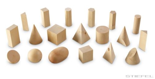 Fából készült geometriai elemek