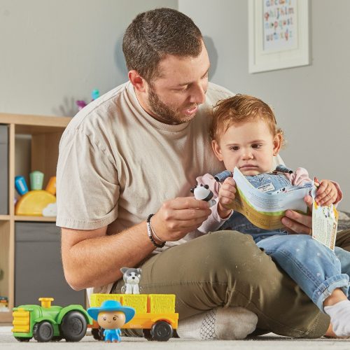 Peeksville™ Bújócskázó Traktor