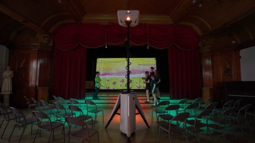 LÜ Möve hordozható interaktív tornatermi rendszer (6200 Lumen)