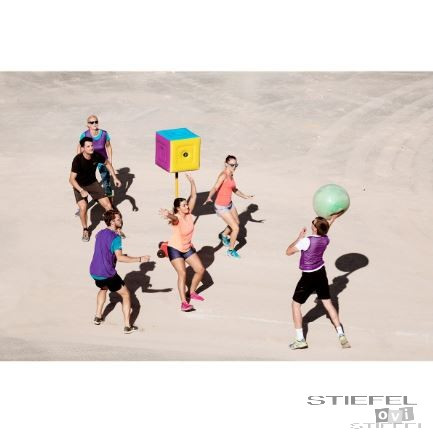 Poull Ball emelvény