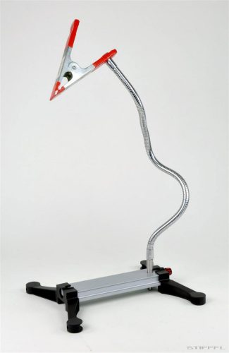 Univerzális nyak fémcsipesszel