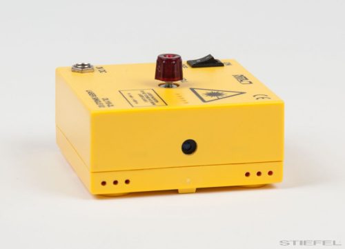 Lézer, egysugaras, mágneses