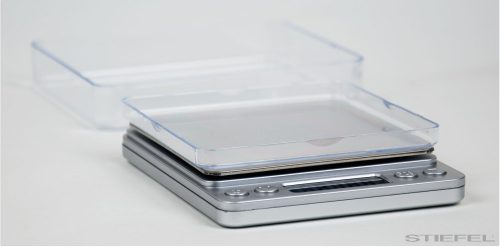 Digitális mérleg, 2000 g/0.1 g