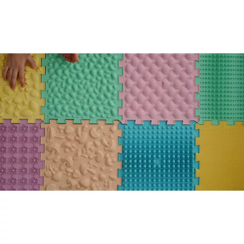 Szenzoros Masszázsszőnyeg – 12 elemes MIX Pastel Puzzle Készlet