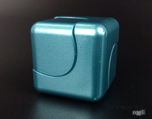 Fidget cube - Stresszlevezető kocka - kék