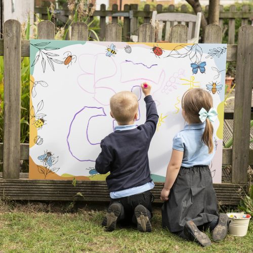 TTS ECO Óriás kültéri rajztábla bogárrajzokkal (filccel írható)