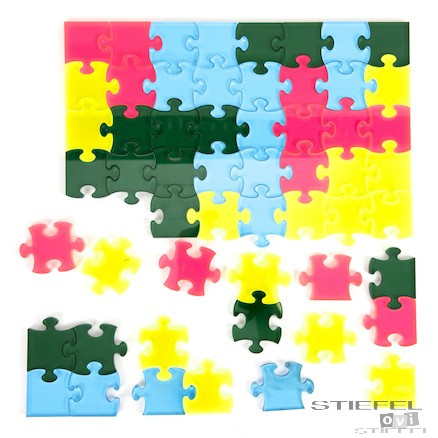 Átlátszó színes puzzle