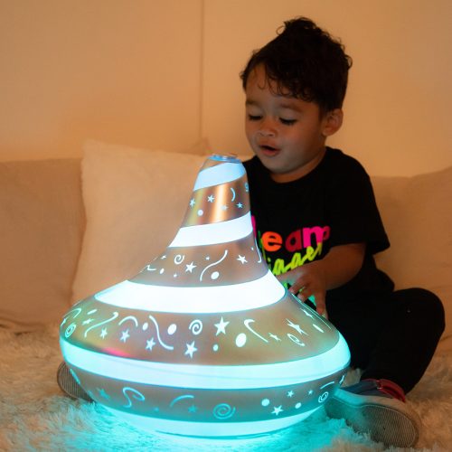 Óriás fény- és hang búgócsiga