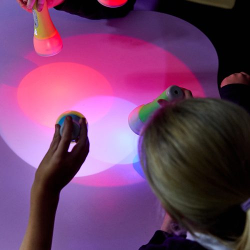 EASi-Torches színváltós zseblámpák